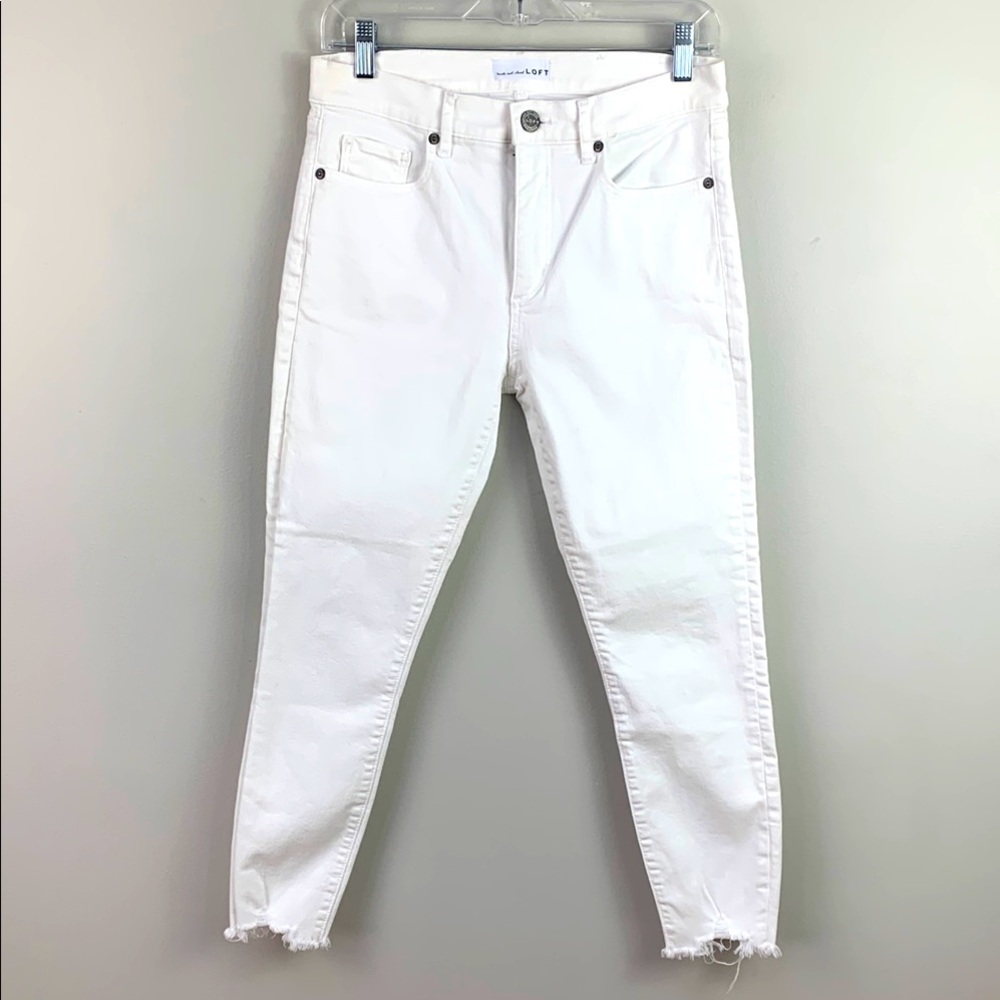 Loft Frayed High Rise Skinny Crop Jeans in White